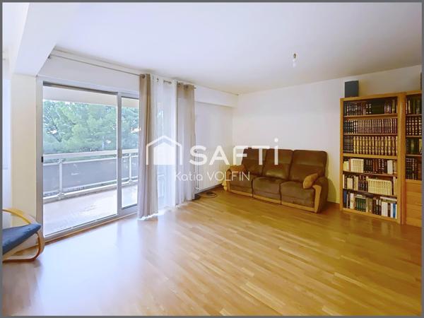 T4 _105m2 dans résidence sécurisée avec terrasse