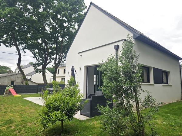 Maison 3 chambres et bureau