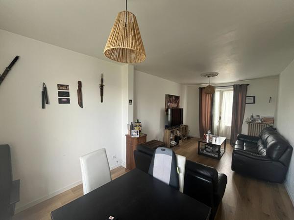 À VENDRE ? AMBOISE ? MAISON AVEC GARAGE ET JARDIN !