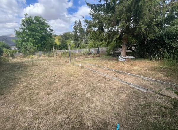 À VENDRE ? AMBOISE ? MAISON AVEC GARAGE ET JARDIN !