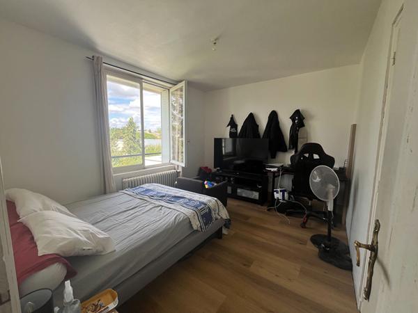 À VENDRE ? AMBOISE ? MAISON AVEC GARAGE ET JARDIN !