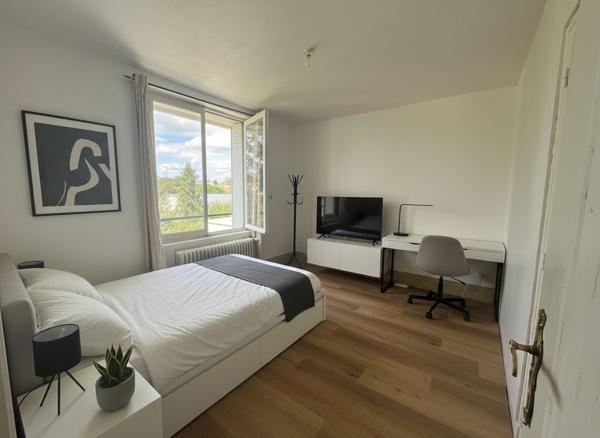 À VENDRE ? AMBOISE ? MAISON AVEC GARAGE ET JARDIN !