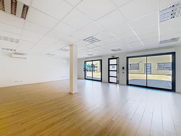 Bureaux - Montastruc-la-Conseillère -150 m²