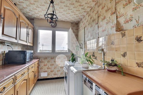 Appartement 4 pièces 76.71 m2