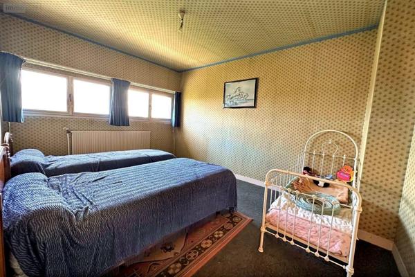 Maison individuelle à vendre à Franqueville-Saint-Pierre en Seine-Maritime (76520), ref : 014/971