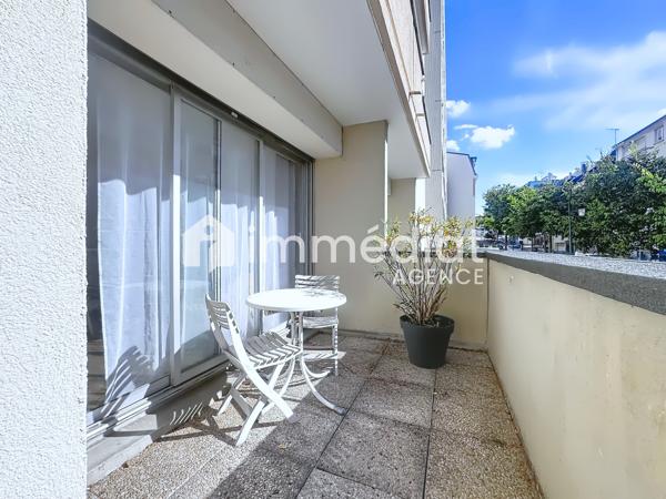 LOCATION MEUBLÉE - RUEIL-MALMAISON - APPARTEMENT 3 PIECES - CENTRE-VILLE