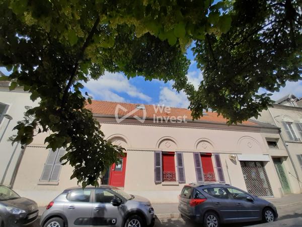 BATIMENT QUARTIER GRANDE ILE CLASSE C - 250 m2