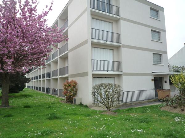 Appartement ERMONT - 1 pièce(s) - 29 m2
