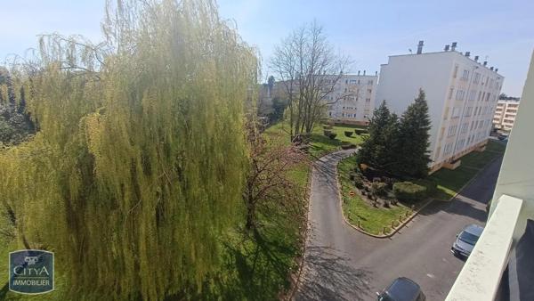 Appartement à louer 3 pièces 66m²