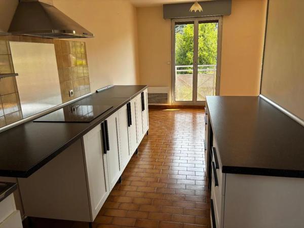 Appartement à louer aux Vans (07140)