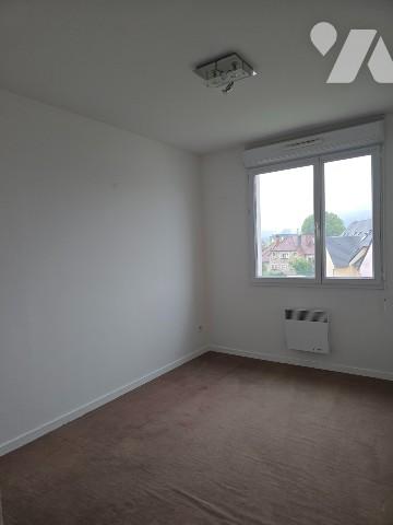 Dans un ensemble immobilier situé à PONT-AUDEMER (EURE)