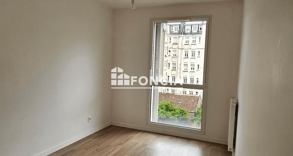 Location Appartement 3 pièces 59.45 m² - Vitry-sur-seine 94400