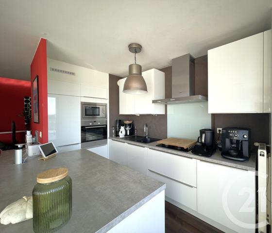 Appartement T4 à vendre  4 pièces - 77,50 m2 ST JACQUES DE LA LANDE - 35