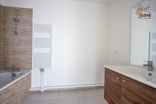 Appartement 3 pièce(s) 2 chambre(s) 65.06 m²