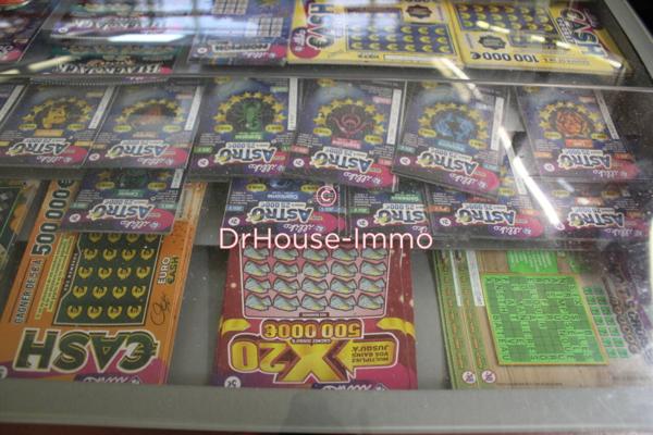 Commerce à vendre 6 pièces de 125 m²