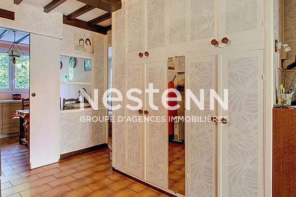Appartement Bron T4 avec balcon, cave et ascenseur - 2 Chambres - Donnant sur Parc des ESSARTS - 69500 BRON