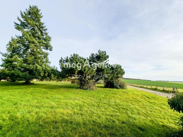 Terrain à Châteauneuf-en-Thymerais, 28170 - 698m²