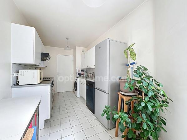 Courbevoie La Défense - appartement 2 chambres, balcon, environnement calme et verdoyant