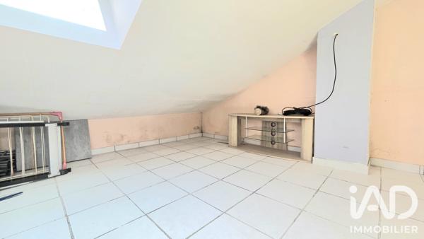 Appartement à vendre 3 pièces 58,78 m² Paray-Vieille-Poste