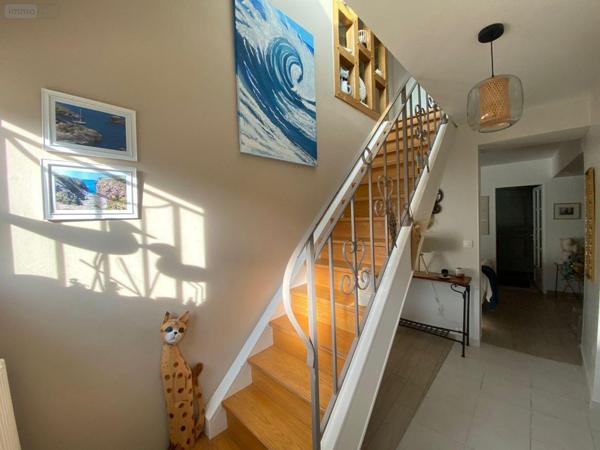 Maison à vendre à Arnage dans la Sarthe (72230), ref : 72122-1406