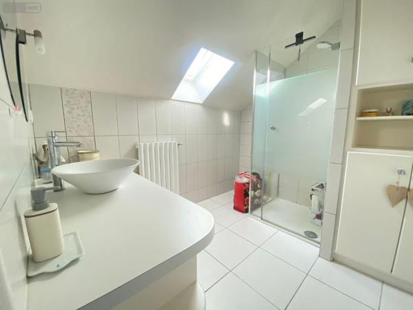 Maison à vendre à Arnage dans la Sarthe (72230), ref : 72122-1406