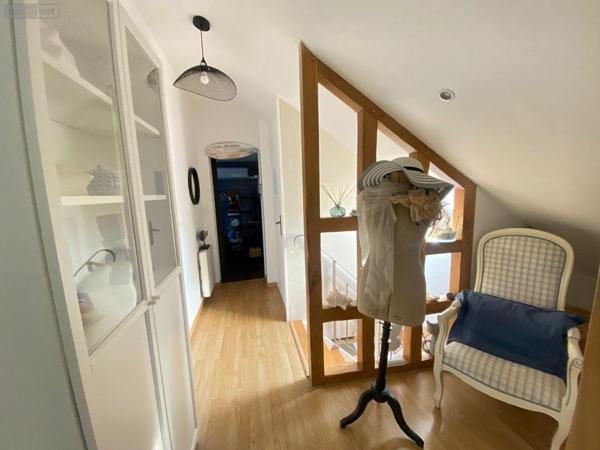 Maison à vendre à Arnage dans la Sarthe (72230), ref : 72122-1406