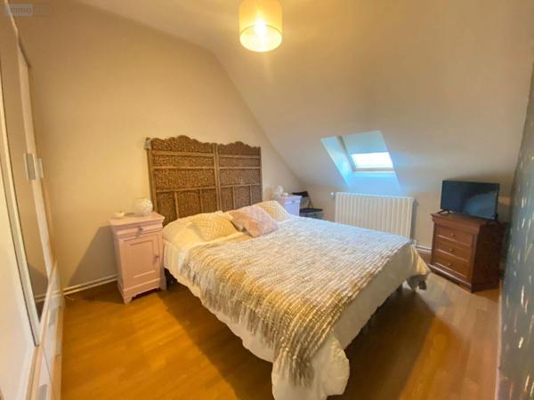 Maison à vendre à Arnage dans la Sarthe (72230), ref : 72122-1406