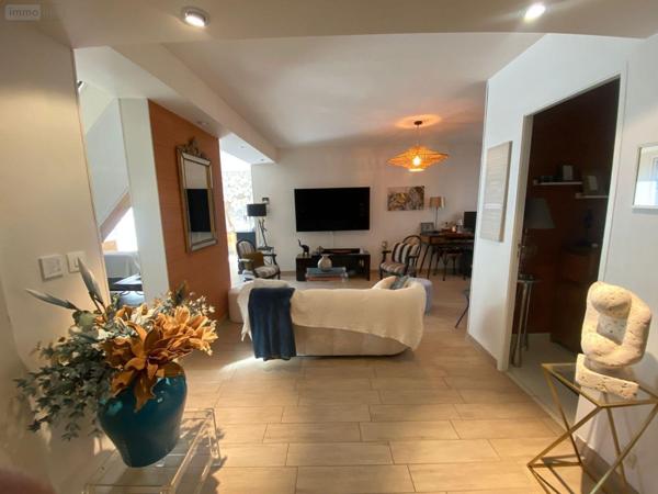 Maison à vendre à Arnage dans la Sarthe (72230), ref : 72122-1406