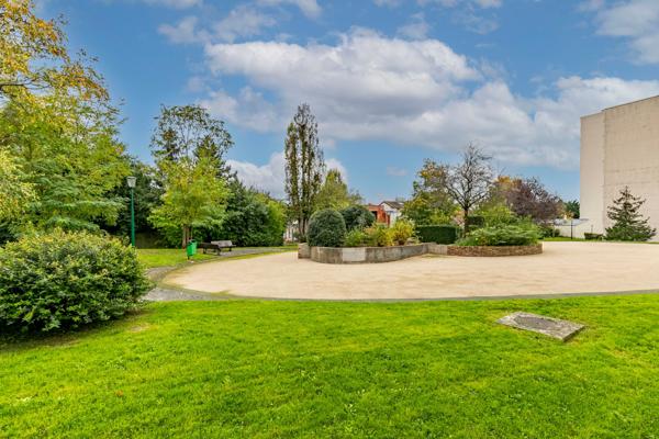 RUEIL-MALMAISON - QUARTIER HIPPODROME - APPARTEMENT 66 M² - 2 CHAMBRES - PARKING - CAVE - LOCAL VELOS -