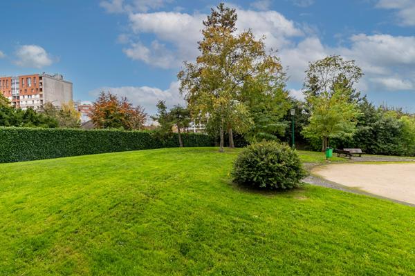 RUEIL-MALMAISON - QUARTIER HIPPODROME - APPARTEMENT 66 M² - 2 CHAMBRES - PARKING - CAVE - LOCAL VELOS -