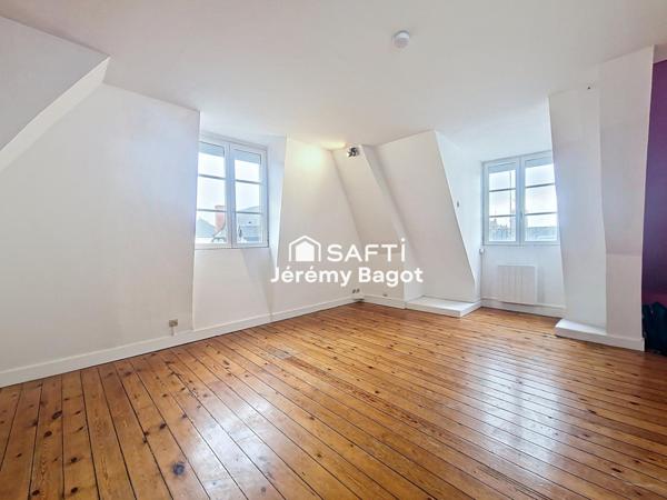 En exclusivité – Tours centre, quartier des Halles