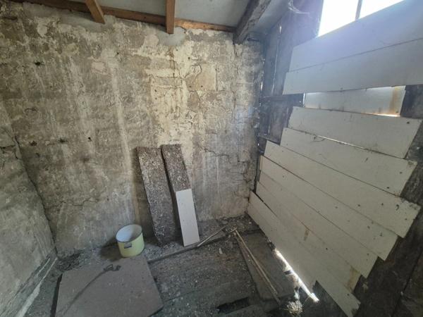 Immeuble d'habitation avec boutique à vendre NIORT (79)