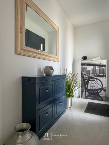 Maison
                                                                                                                                                                                                                                                                                                                        4 pièce(s)                                                                                                                                                                                                          3 chambre(s)                                                                                                                                                                                                          116  m²