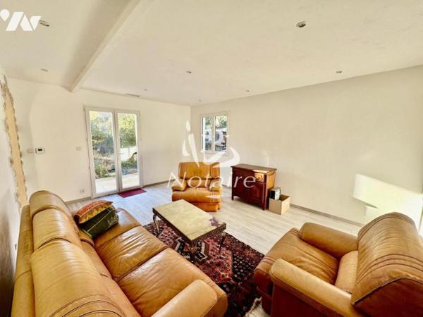 Maison avec terrain de 19 673 m²