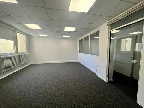 BUREAUX à LOUER de 120 m²