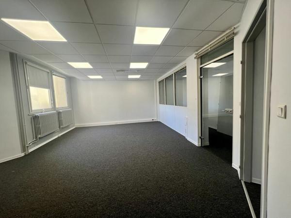 BUREAUX à LOUER de 120 m²