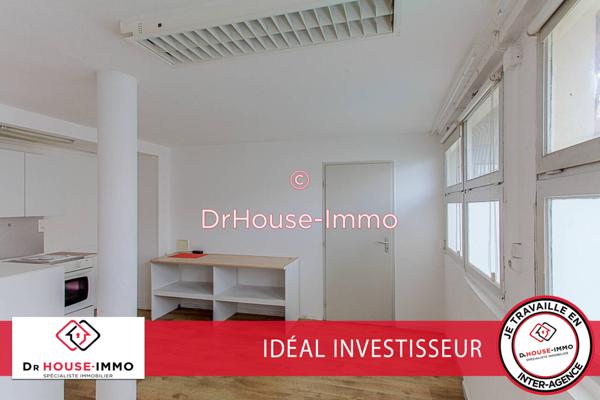 Immeuble à vendre 9 pièces de 217 m²