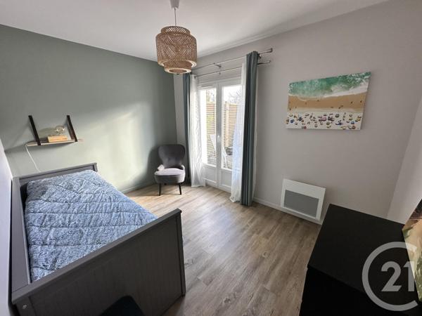 Maison à vendre  5 pièces - 90 m2 STE SOULLE - 17