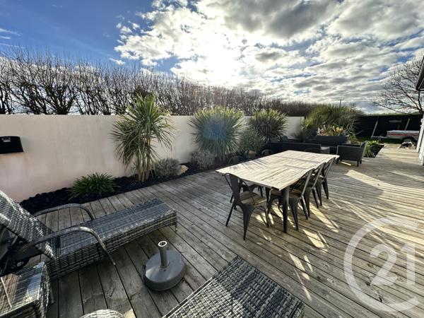 Maison à vendre  5 pièces - 90 m2 STE SOULLE - 17