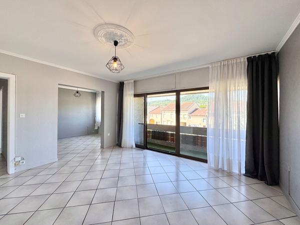 À louer - Beau T4 avec balcon, garage, parking et cave - VOLKRANGE