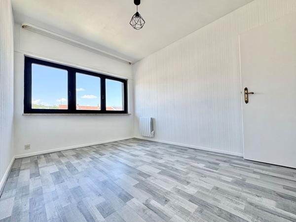 À louer - Beau T4 avec balcon, garage, parking et cave - VOLKRANGE