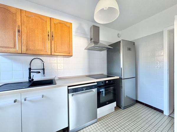 À louer - Beau T4 avec balcon, garage, parking et cave - VOLKRANGE