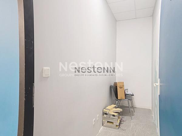 A LOUER - LOCAL COMMERCIAL DE 97.06m²  -Colin /Petit Bourg
