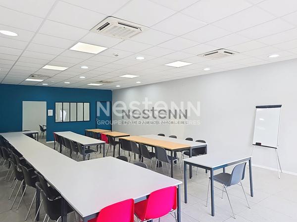 A LOUER - LOCAL COMMERCIAL DE 97.06m²  -Colin /Petit Bourg