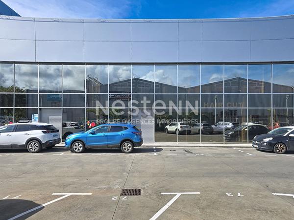 A LOUER - LOCAL COMMERCIAL DE 97.06m²  -Colin /Petit Bourg