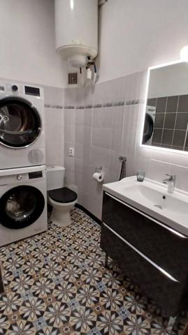 Appartement de charme 2 pièces centre ville Béziers. Entièrement réhabilité