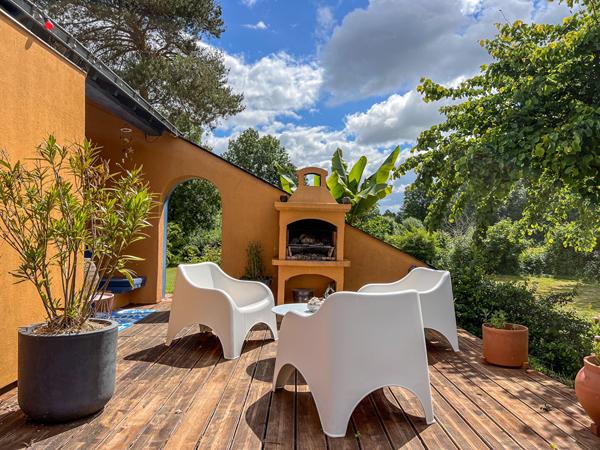 Maison à vendre 10 min Angers Sud surplombant la Loire, avec 5 chambres et vaste parc arboré - Hangar de plus de 100m² - 15 min Gare d'Angers