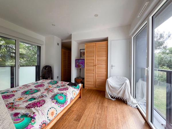 Maison à vendre 10 min Angers Sud surplombant la Loire, avec 5 chambres et vaste parc arboré - Hangar de plus de 100m² - 15 min Gare d'Angers
