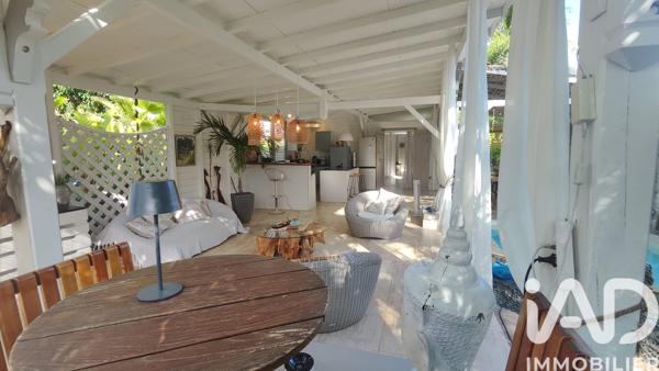 Maison à vendre 18 pièces 387 m² Sainte-Rose