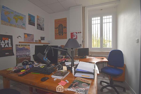 Immeuble 285 m² à Rostrenen 22110